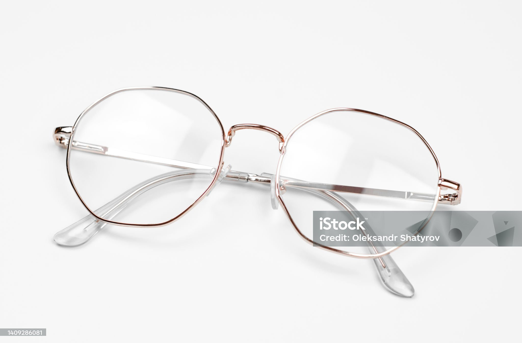 Guess Classic ELEGANT