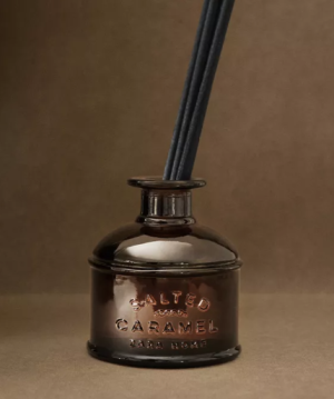 MIRISNI OSVEŽIVAČ SA ŠTAPIĆIMA SALTED CARAMEL