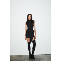 KRATKA HALJINA SA UČKUROM I ŠAVOVIMA