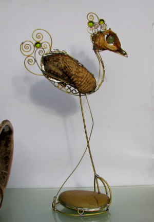 Barska ptica skulptura