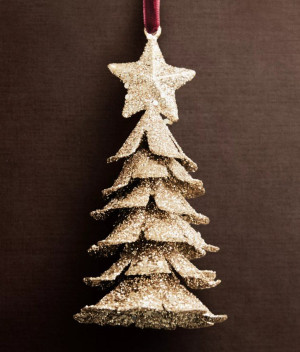 ZLATNI GVOZDENI UKRAS ZA JELKU