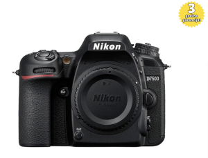 Nikon D7500