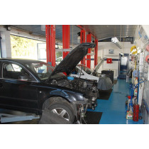 Mali servis za Mercedesvozila: