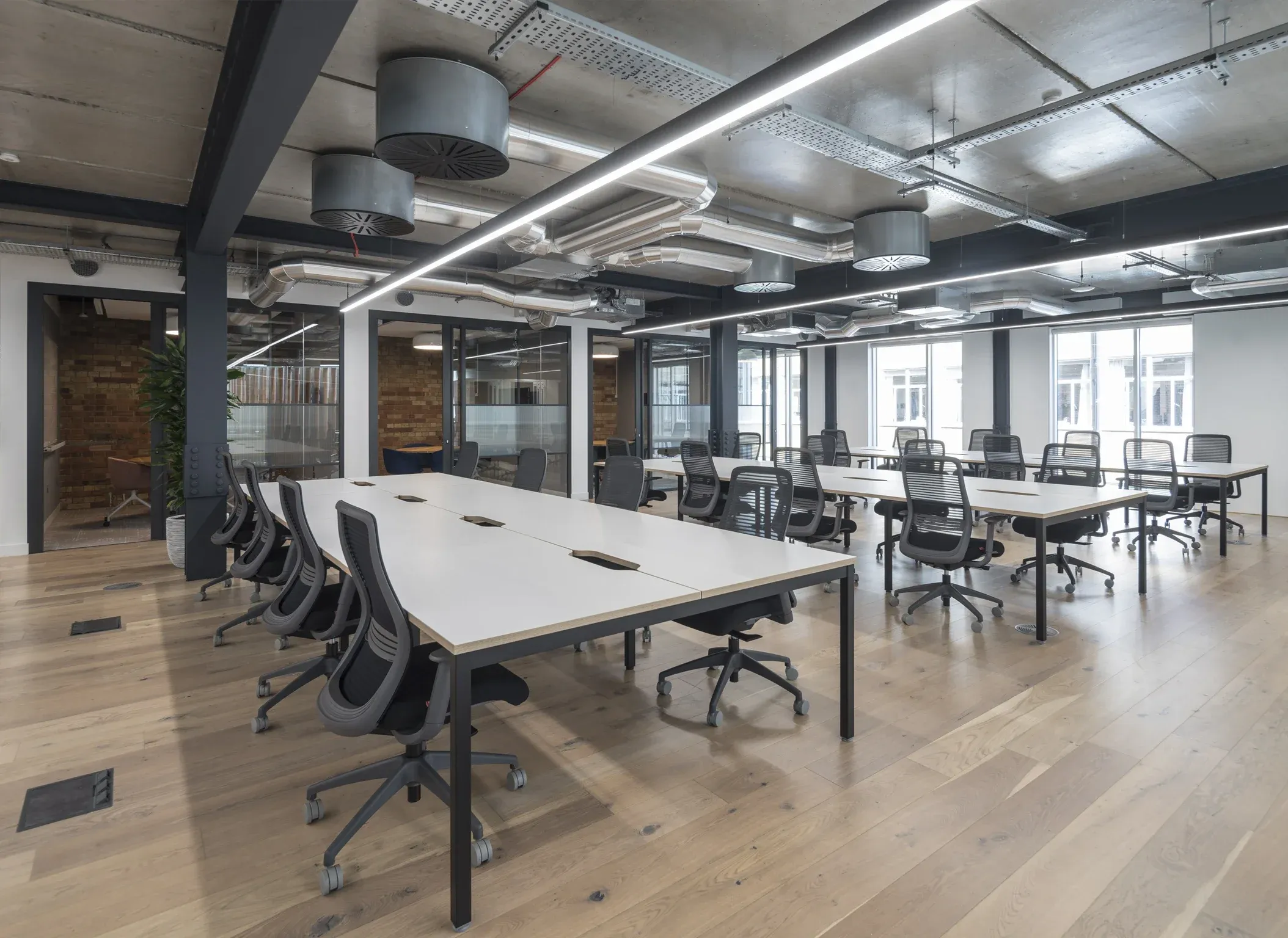 Office in Novi Beograd 1 floor furnished