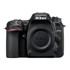 Nikon D7500