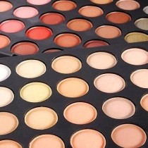 Extra nude