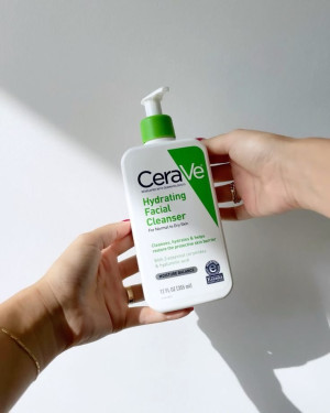 CeraVe Hydrating Facial Cleanser, Daily Face Wash for Normal to Dry Skin