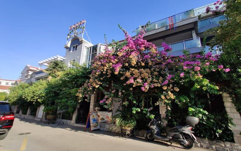 Hotel Aquarius