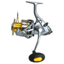 Okuma Avenger Baitfeeder 6000 mašinica za ribolov