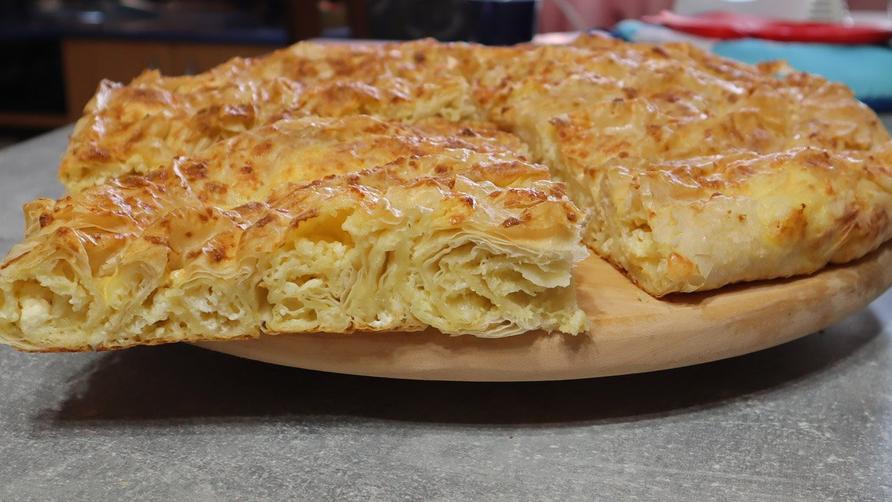 Burek sa sirom, 1000 G