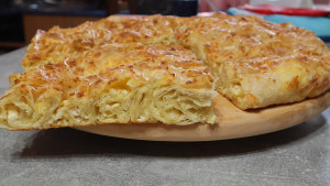 Burek sa sirom, 1000 G
