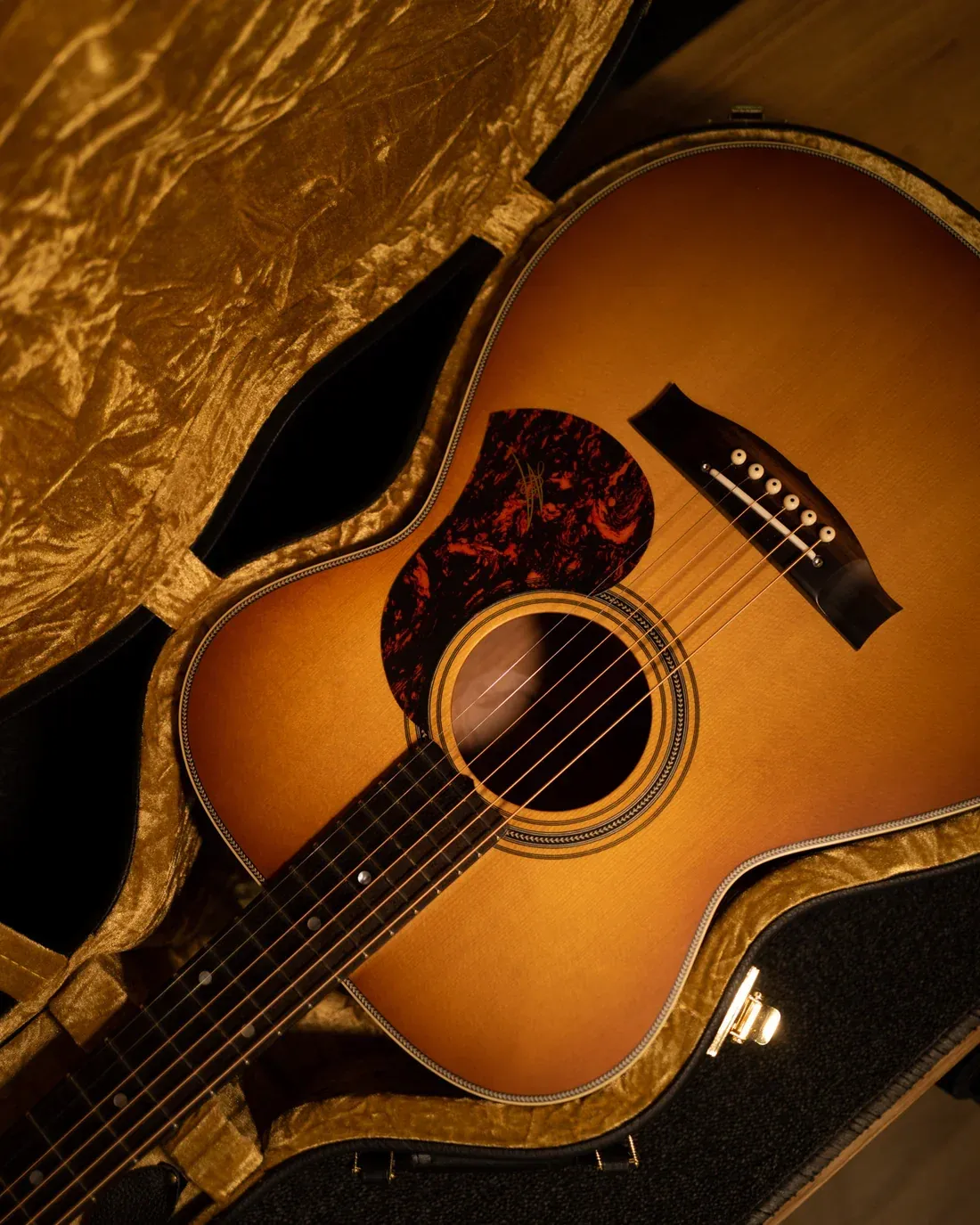 Maton EBG808 Nashville