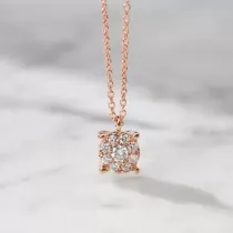 OGRLICA OD ROZE DIJAMANTA
