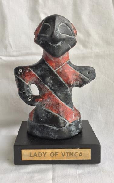Replika vinčanske figurice "Lady of Vinca"