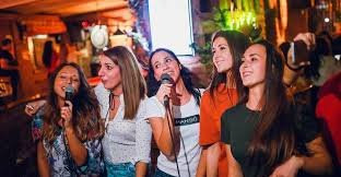 KARAOKE 