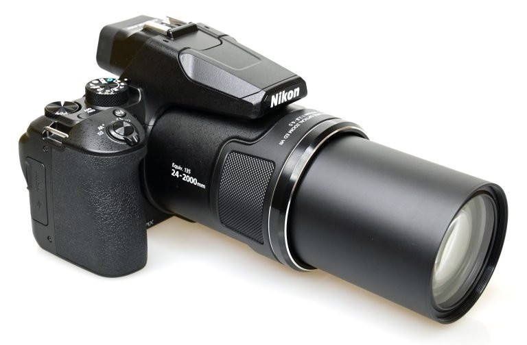 Nikon P950