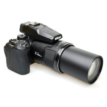 Nikon P950