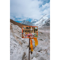 mount everest base camp