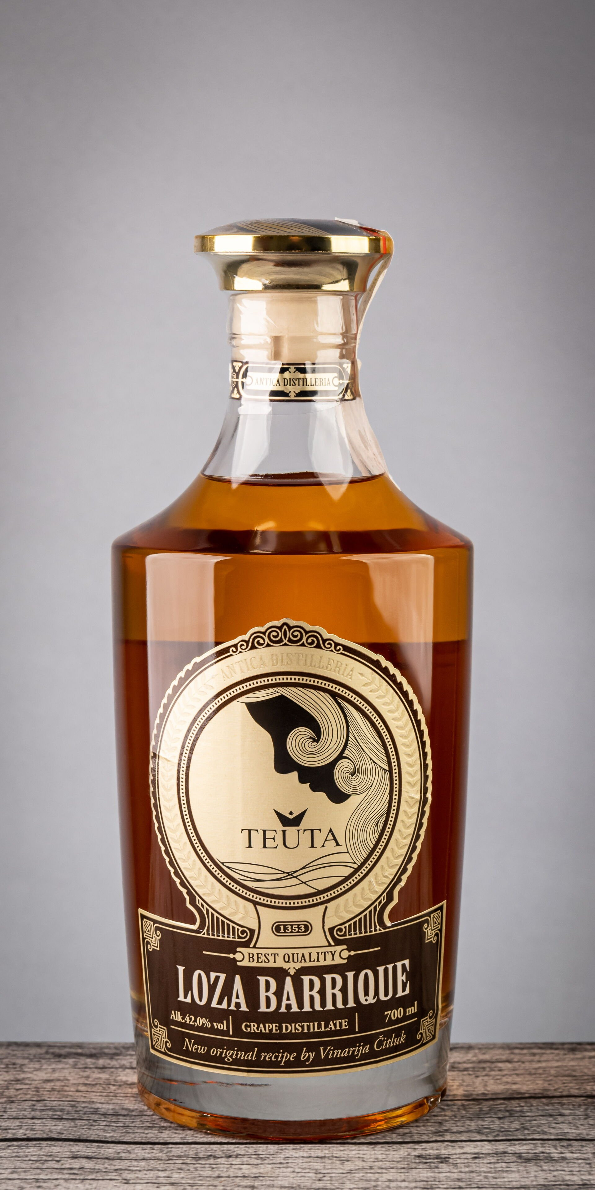 Loza barrique Teuta