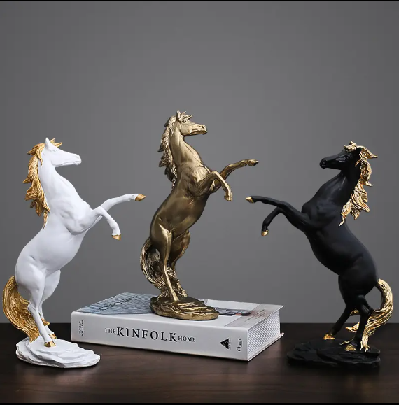Wholesale Creative Resin Ornament Crafts Household Modern Simplicity Successful Office Table Horse Home Decor Decoration