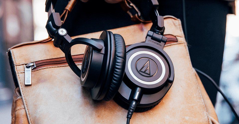 Audio-Technica ATH-M50x Professional Studio Headphones