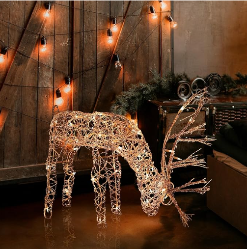 Outdoor Rattan Grazing Reindeer Lawn Decoration 