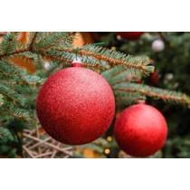 Novogodišnje kuglice za jelku – Crvene – Mix – Set od 24 – 6 cm