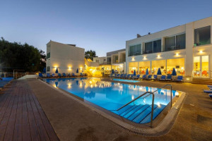 KIPAR - LIMASOL PARK BEACH 4*