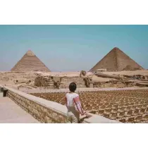 KAIRO – “Istorija faraona i moderni ritam grada”