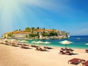 Luksuzno letovanje na crnogorskoj rivijeri – Sveti Stefan