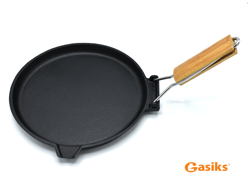 Okrugli liveni tiganj sa sklapajućom drškom