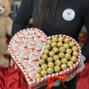 Slatki zagrljaj ljubavi