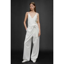 TORBA ZA NOŠENJE PREKO RAMENA SA METALNIM DETALJEM 