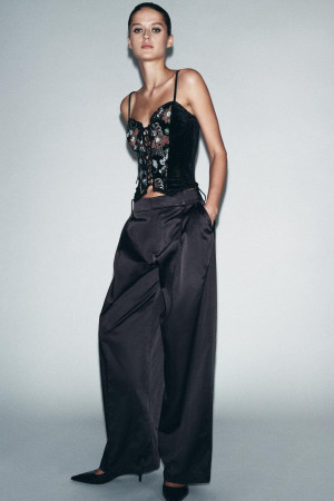 Barsunasti korset sa vezom