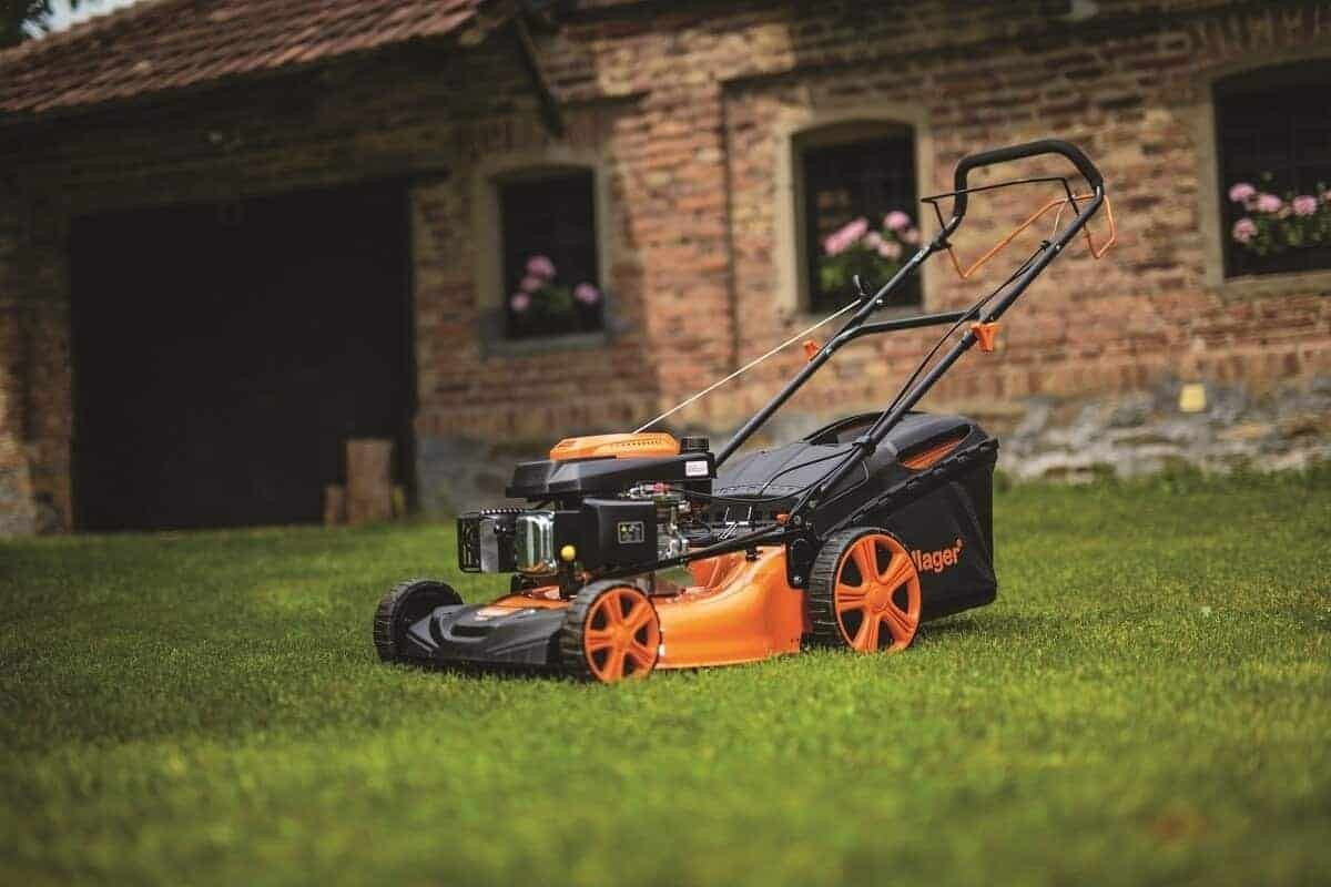 4011 T Motorna kosačica