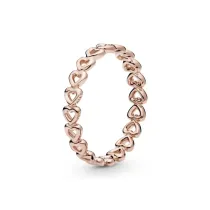 Prsten sa srcima u nizu